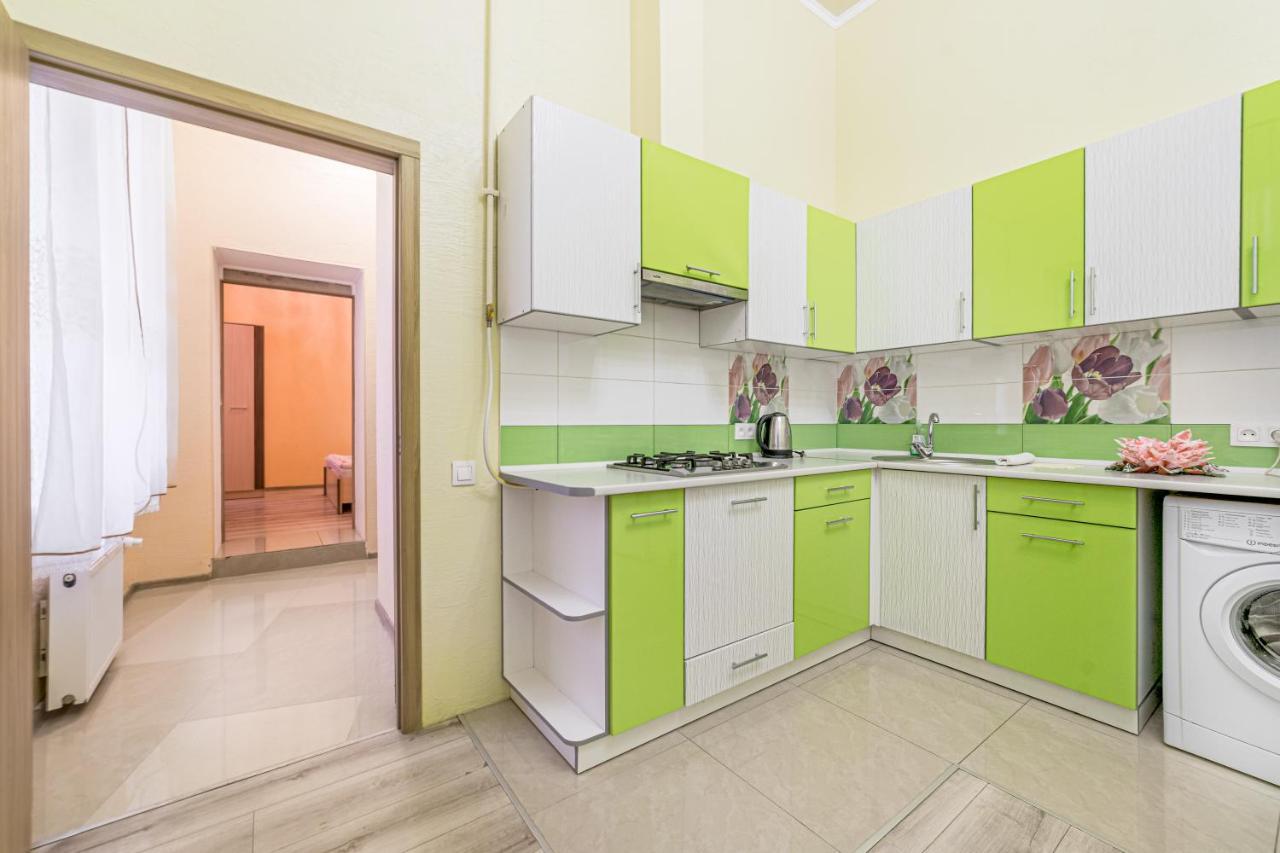 Apartment Near Deribasovskaya Odessa Luaran gambar
